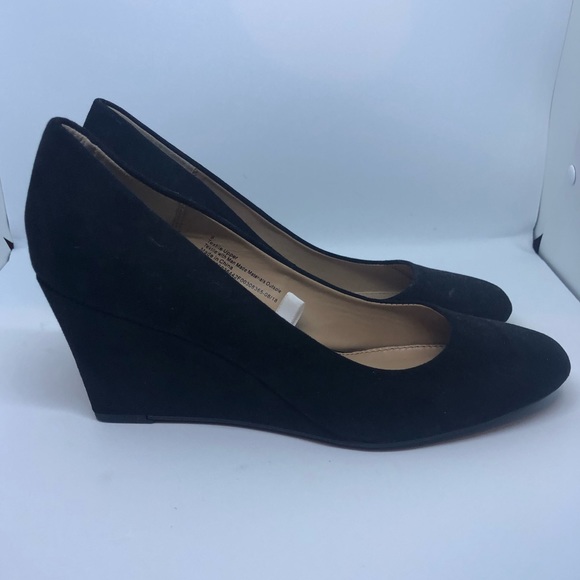 black dressy wedge heels